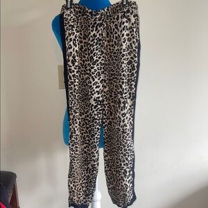 Daytrip Leopard Print Kids Sweatpants